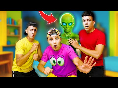 Видео: Как Мы Спасли Инопланетянина!