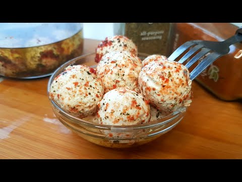 Видео: Сырные Шарики из Кефира. Пряная закуска рецепт / Spicy Cream cheese Balls. Spicy appetizer recipe.