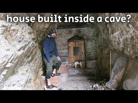 Видео: Монах построил этот дом внутри пещеры