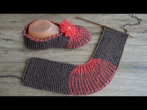 Видео: Легкие тапочки на двух спицах | Eazy slippers on two knitting needles | KOLAY PATİK MODELİ