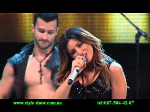 Видео: Ани Лорак Обними меня сильней