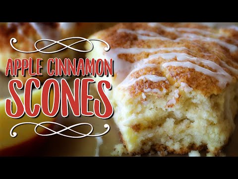 Видео: Праздничные рецепты 🍁 | Яблочные булочки с корицей 🍎