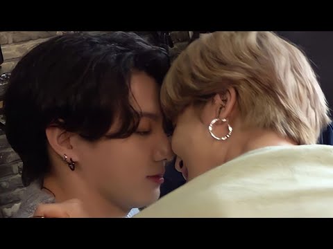Видео: Скрытый смысл каждого прикосновения между Чимином и Чонгуком!