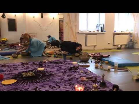 Видео: Учимся подбирать сеты из очного курса «Поющие чаши. Применение звука в работе с людьми». Запорожье