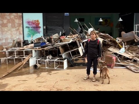 Видео: Моими глазами: ужасные последствия наводнения в Валенсии #dana #inundación