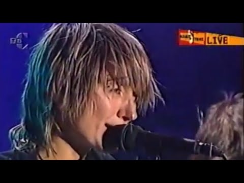 Видео: Земфира - Непошлое [Нашествие 10.08.2002]