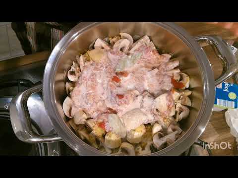 Видео: Фрикадели с овощами и на гарнир рис АМС. Ну очень вкусно и быстро 👍😋