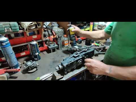 Видео: ZF9 1310 Сборка механизма выбора передач. 💪