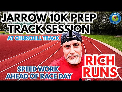 Видео: RICH RUNS — ПОДГОТОВКА К ЗАБЕГУ 10 КМ В ДЖАРРОУ — ТРЕК