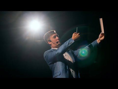 Видео: Макс Кідрук "Доки світло не згасне назавжди" (презентація)