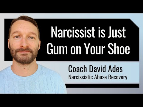 Видео: Уменьшите значение слова «нарцисс»