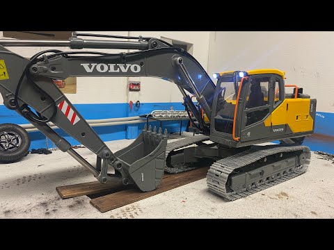 Видео: Купил Экскаватор распаковкаVolvo EC160 1:14 RC Bagger metall