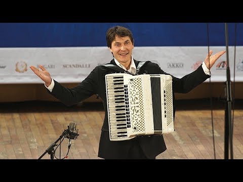 Видео: МОНТИ Чардаш - Игорь Квашевич, аккордеон / Chardash Monti. Igor Kvashevich, accordion