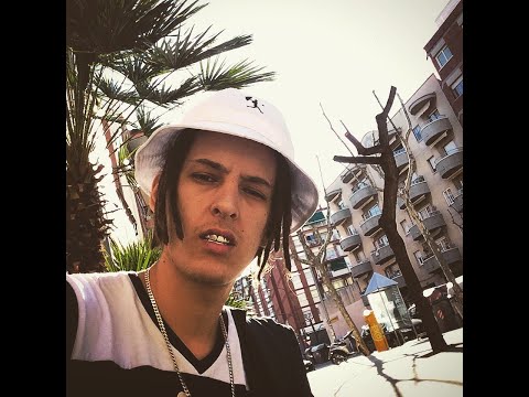 Видео: YVN KXX ( KIZARU ) - Пусть этот мир ( Фан Клип )