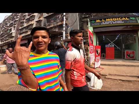 Видео: Как живут люди в трущобах Мумбаи? Жизнь в Дхарави, самых опасных трущобах Индии