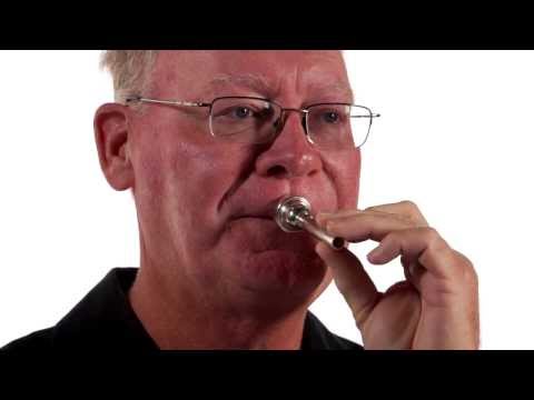 Видео: (13/35) Начальный уровень игры на трубе — расположение мундштука