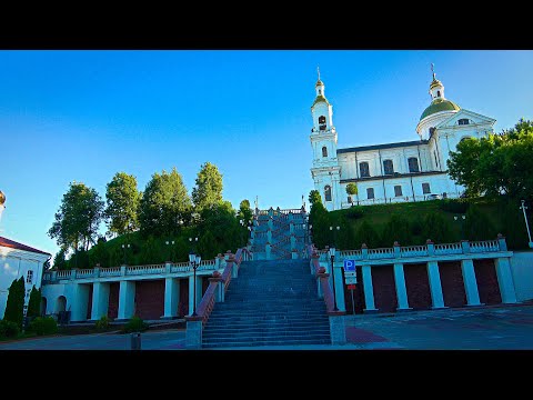 Видео: Колокольный звон в Свято-Успенском кафедральном соборе в городе Витебске