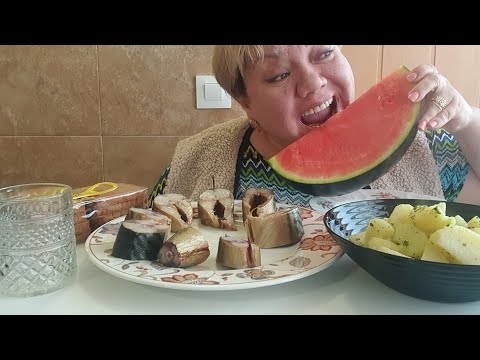Видео: МУКБАНГ🍽Как это вкусно рыба и картошка.СКУМБРИЯ MUKBANG💥like this delicious mackerel with potatoes.