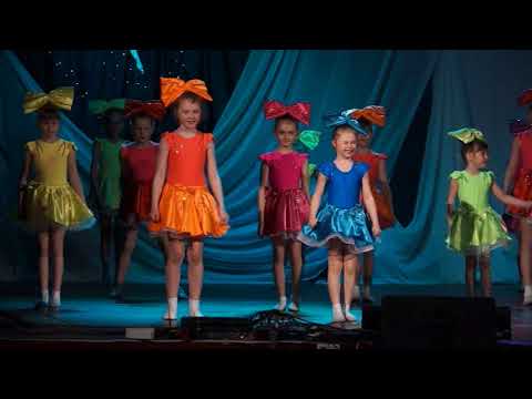 Видео: 01 05 18 ЗВІТНИЙ КОНЦЕРТ ЗОРЯНОГО