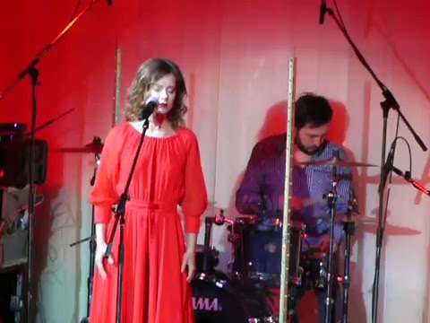 Видео: Юлия Савичева - Прости за любовь (live @ Сосновый Бор)