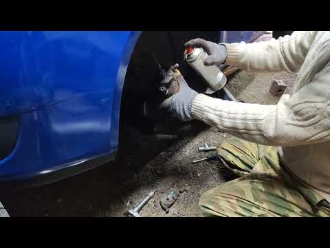 Видео: Замена супорта и тормозных дисков в Skoda #auto #skoda #ремонтавто 