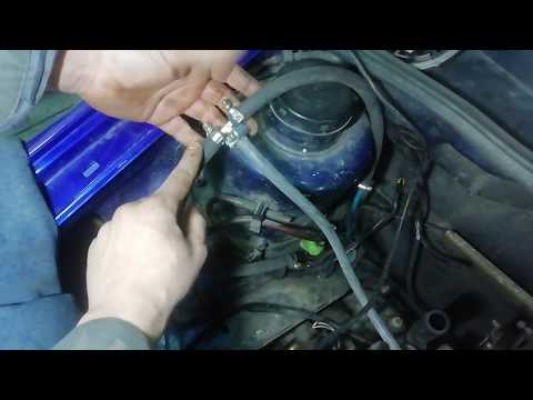 Видео: Ремонт Golf 3 и переход с моновпрыска на карбюратор #1