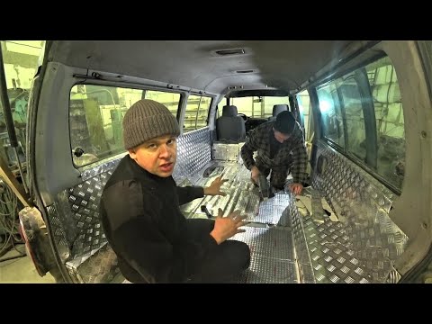 Видео: Новый салон в старый грузовой микроавтобус