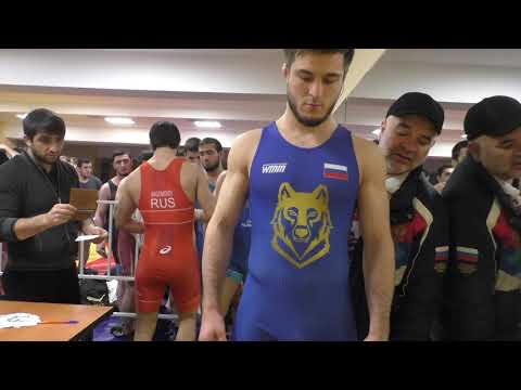 Видео: Взвешивание борцов до 79 кг.