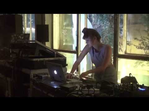 Видео: Kedr Livanskiy - 2015.08.22 - live @ бар ЭМА