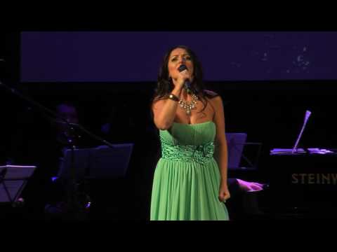 Видео: Мария Голик "Глаза на песке" (муз. И.Поклад - сл. Ю.Рыбчинский)