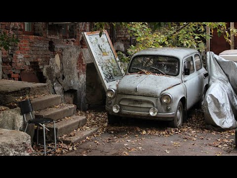 Видео: КОЛЛЕКЦИЯ РЕТРО АВТОМОБИЛЕЙ . ЧТО СКРЫВАЕТСЯ В ГАРАЖНЫХ КООПЕРАТИВАХ?! #капсулавремени #ретро 