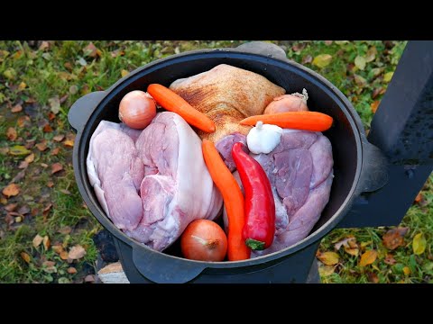 Видео: РУЛЬКА В КАЗАНЕ. ТАК РУЛЬКУ ВЫ ЕЩЕ НЕ ГОТОВИЛИ