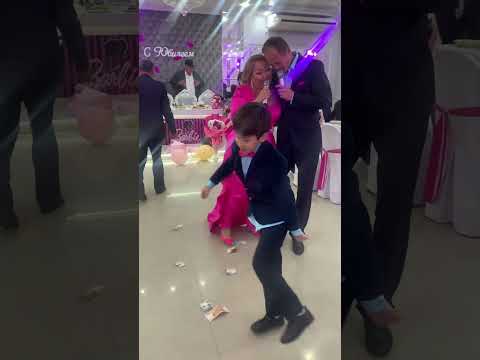 Видео: Не рви цветы - завянут они   🌸А🌸Е🌸