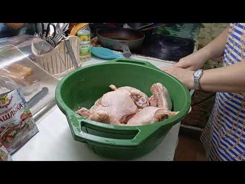Видео: гороховый суп, манная каша, шашлык и большой снеговик