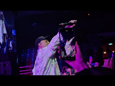 Видео: Звери - 20 лет для тебя! (Екатеринбург, крк Уралец, 28.04.2024)