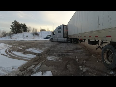 Видео: Работаю спасателем)))),Сэкономил компании $900 Долларов(Работа в США на грузоперевозках)