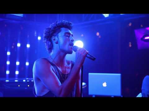 Видео: Дима Билан - Не отрекаются любя - Dima Bilan LIVE!