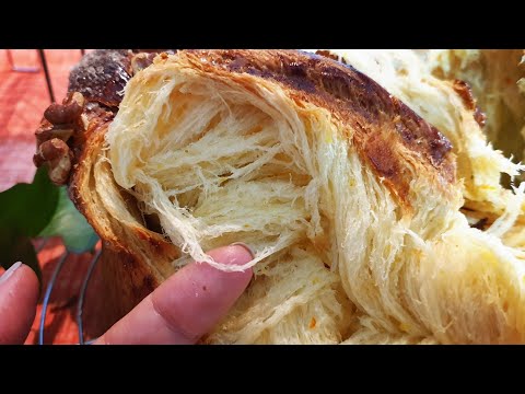 Видео: Козунак-душичка ❤ Fluffy Bulgarian kozunak (Easter bread) ❤