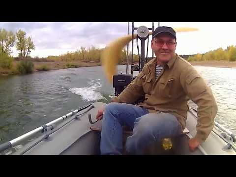 Видео: Аэролодка ( аэробот ) построена . Спуск на воду