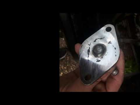 Видео: замена водяного насоса(помпы)  Атего904 двигатель