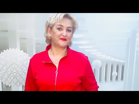 Видео: Красивые новинки 💥💥💥 блузки / джинсы