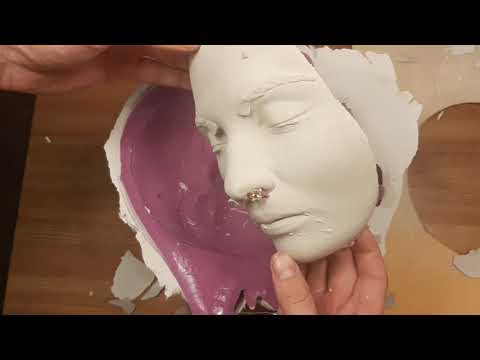 Видео: Как сделать маску на основе слепка лица. Часть первая.