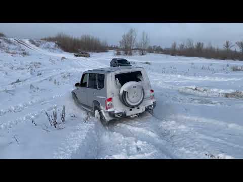 Видео: ТагАЗ тагер  , Рекстон и Кодиак покоряют снежную гору .#offroad