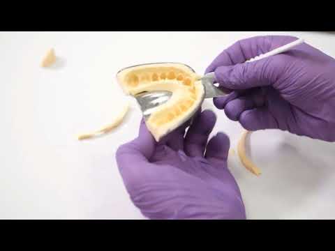 Видео: Двухэтапная техника получения оттиска.  Первичный оттиск с помощью   С силикона oxasil Putty