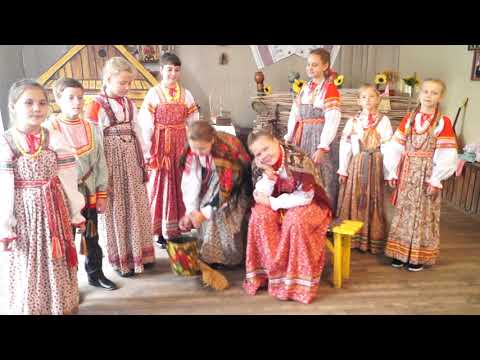 Видео: "Махоня" (игровая песня). Исполняет Народный коллектив ансамбль народной песни "Наигрыш"