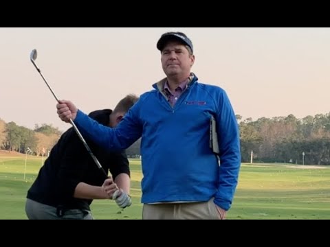 Видео: Упражнения на отбивание мяча и вращение — урок гольфа — УДАРНЫЙ СНЭП