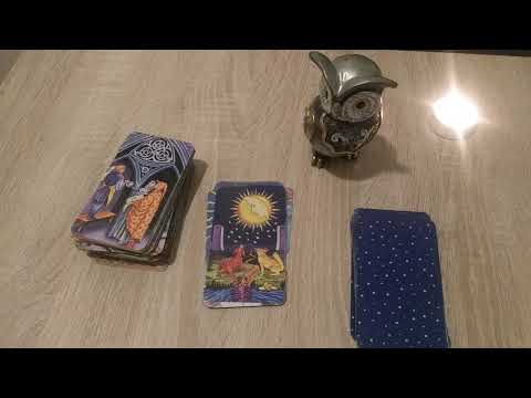 Видео: Ч.2) Питання про гроші в картах. Значення таро (СА) про фінансове майбутнє.