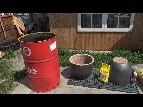 Видео: Тандыр из Бочки и цветочных горшков.  Tandoori grill from a barrel and flower pots  selfmade...