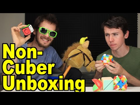 Видео: Не-кубер распаковывает ЕЩЕ БЕЗУМНЫЕ КУБИКИ!