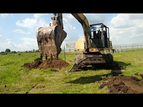 Видео: Эо-3323а. Каменск-Уральский. 89506322315. Копаем под Выгребную яму. 1 Серия.